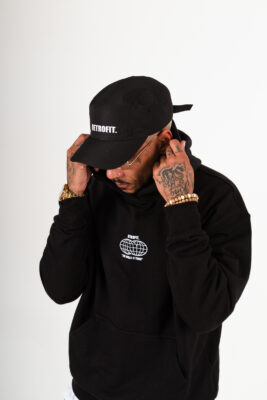 RetrofitWinterDrop26-398